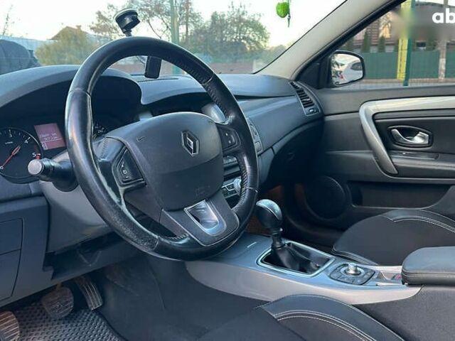 Рено Лагуна, объемом двигателя 1.5 л и пробегом 238 тыс. км за 7800 $, фото 6 на Automoto.ua