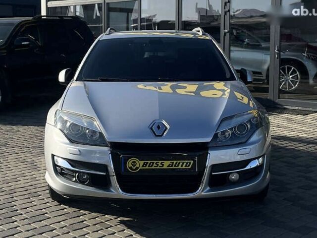 Рено Лагуна, об'ємом двигуна 2 л та пробігом 210 тис. км за 8700 $, фото 1 на Automoto.ua