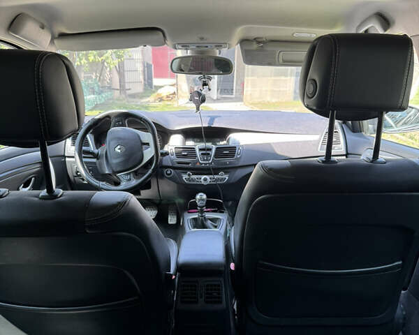 Рено Лагуна, объемом двигателя 1.5 л и пробегом 370 тыс. км за 7000 $, фото 31 на Automoto.ua