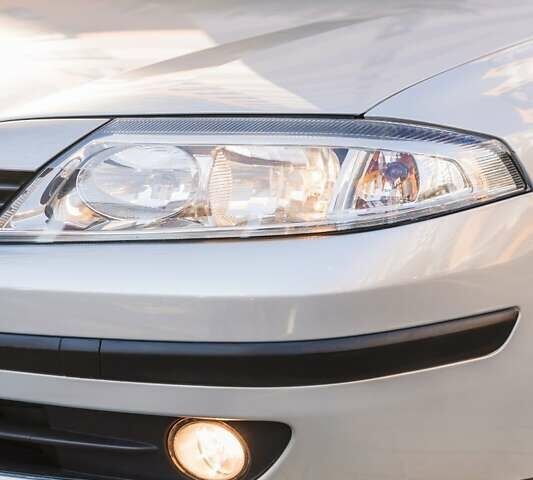 Рено Лагуна, об'ємом двигуна 1.6 л та пробігом 210 тис. км за 2000 $, фото 15 на Automoto.ua