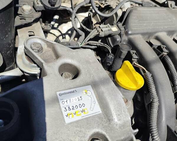 Рено Лагуна, объемом двигателя 1.8 л и пробегом 388 тыс. км за 3500 $, фото 6 на Automoto.ua