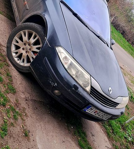 Рено Лагуна, объемом двигателя 2 л и пробегом 250 тыс. км за 2500 $, фото 2 на Automoto.ua