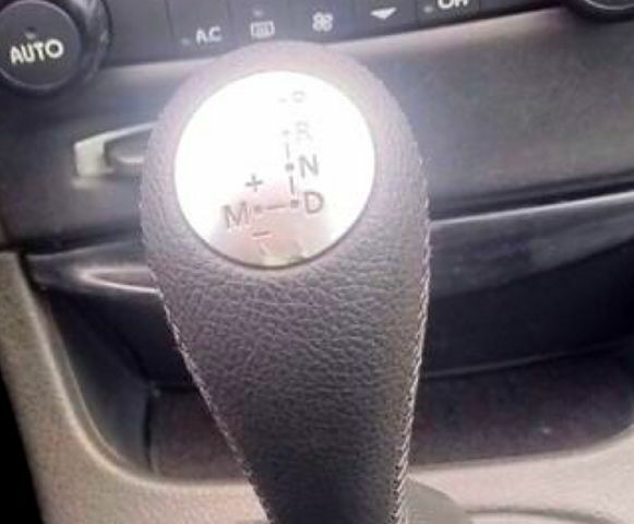 Рено Лагуна, объемом двигателя 2.2 л и пробегом 315 тыс. км за 4449 $, фото 5 на Automoto.ua