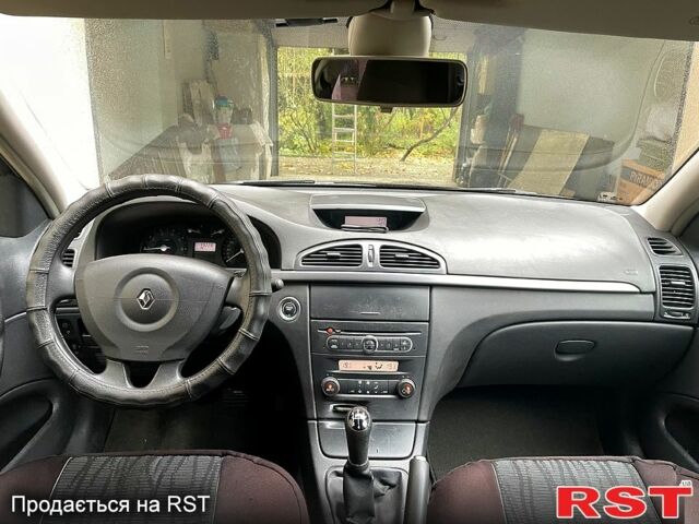 Рено Лагуна, об'ємом двигуна 1.6 л та пробігом 99 тис. км за 5000 $, фото 12 на Automoto.ua