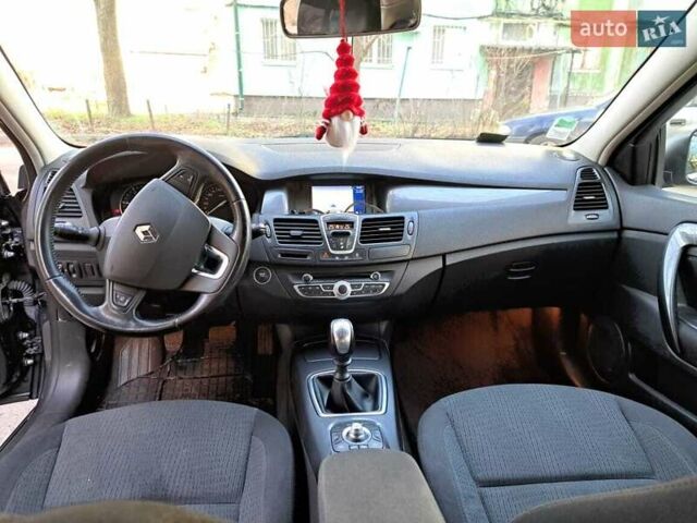 Рено Лагуна, об'ємом двигуна 1.46 л та пробігом 220 тис. км за 7500 $, фото 6 на Automoto.ua