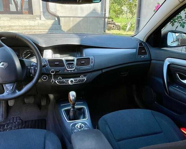 Рено Лагуна, объемом двигателя 1.46 л и пробегом 298 тыс. км за 5400 $, фото 11 на Automoto.ua