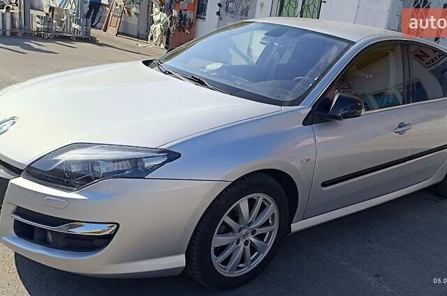 Рено Лагуна, объемом двигателя 2 л и пробегом 263 тыс. км за 7200 $, фото 7 на Automoto.ua