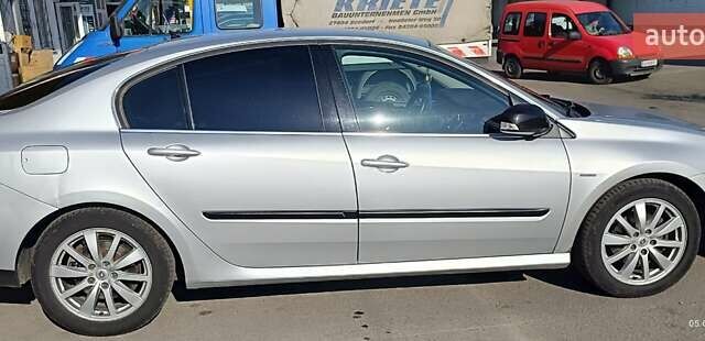 Рено Лагуна, объемом двигателя 2 л и пробегом 263 тыс. км за 7200 $, фото 8 на Automoto.ua