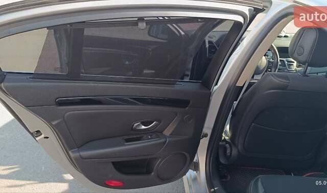 Рено Лагуна, объемом двигателя 2 л и пробегом 263 тыс. км за 7200 $, фото 21 на Automoto.ua