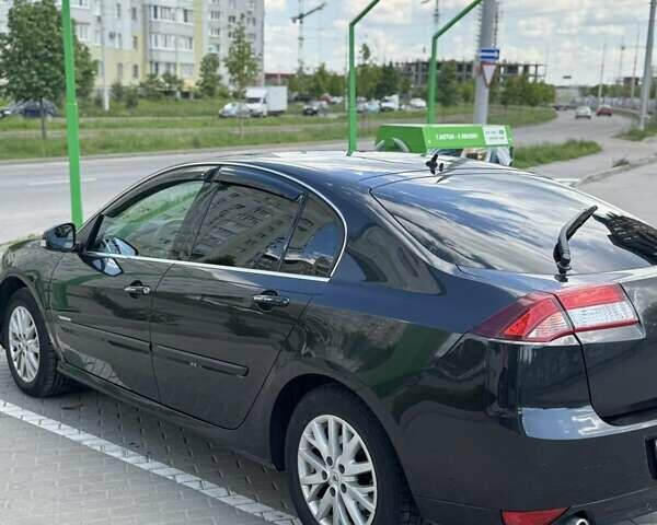 Рено Лагуна, объемом двигателя 2 л и пробегом 200 тыс. км за 9200 $, фото 8 на Automoto.ua