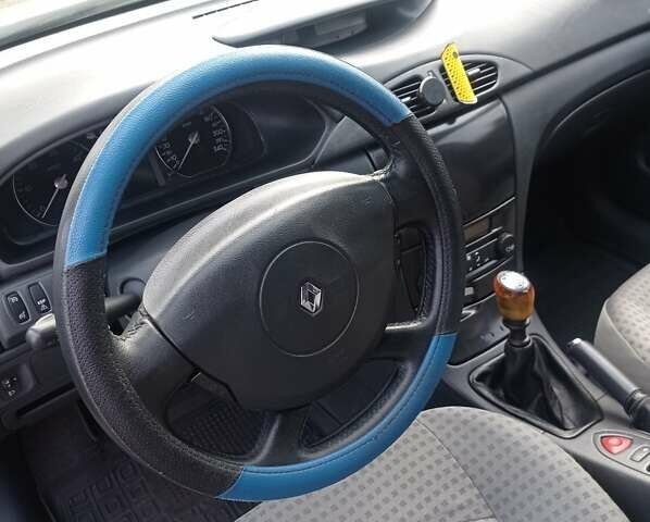 Жовтий Рено Лагуна, об'ємом двигуна 1.87 л та пробігом 303 тис. км за 4200 $, фото 10 на Automoto.ua