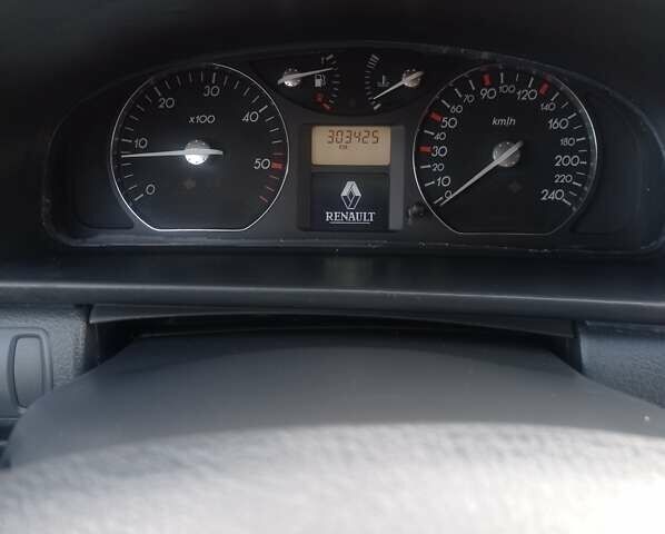 Жовтий Рено Лагуна, об'ємом двигуна 1.87 л та пробігом 303 тис. км за 4200 $, фото 23 на Automoto.ua