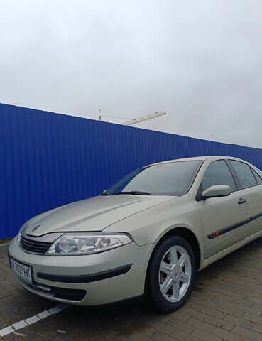 Желтый Рено Лагуна, объемом двигателя 1.9 л и пробегом 305 тыс. км за 2800 $, фото 8 на Automoto.ua