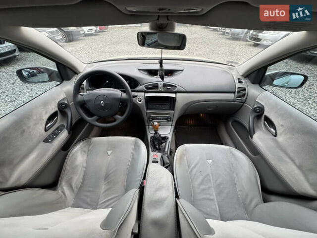 Жовтий Рено Лагуна, об'ємом двигуна 2.19 л та пробігом 330 тис. км за 3800 $, фото 14 на Automoto.ua