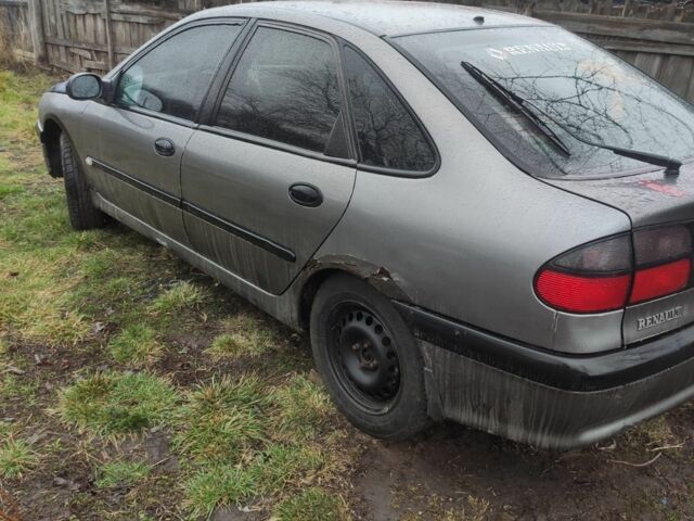 Серый Рено Лагуна, объемом двигателя 2 л и пробегом 212 тыс. км за 1600 $, фото 7 на Automoto.ua