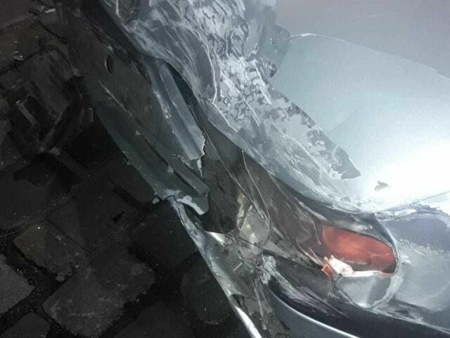 Серый Рено Лагуна, объемом двигателя 2.2 л и пробегом 35 тыс. км за 800 $, фото 4 на Automoto.ua