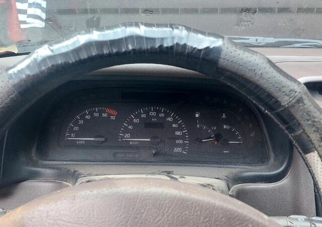 Серый Рено Лагуна, объемом двигателя 0 л и пробегом 3 тыс. км за 600 $, фото 4 на Automoto.ua