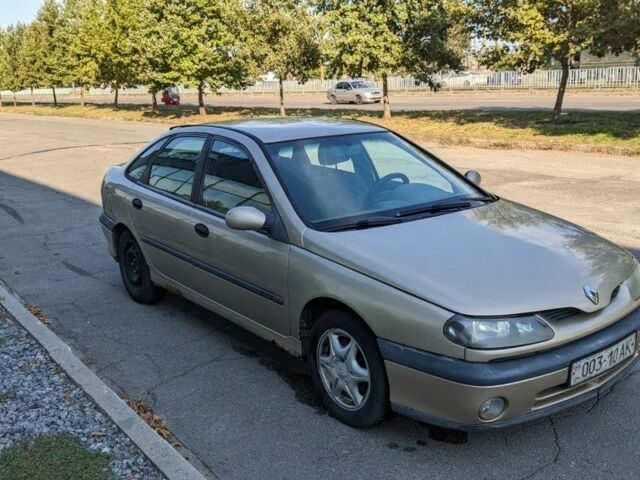 Сірий Рено Лагуна, об'ємом двигуна 1.6 л та пробігом 400 тис. км за 1604 $, фото 3 на Automoto.ua