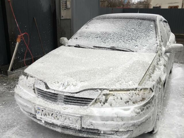 Сірий Рено Лагуна, об'ємом двигуна 2 л та пробігом 350 тис. км за 2500 $, фото 1 на Automoto.ua