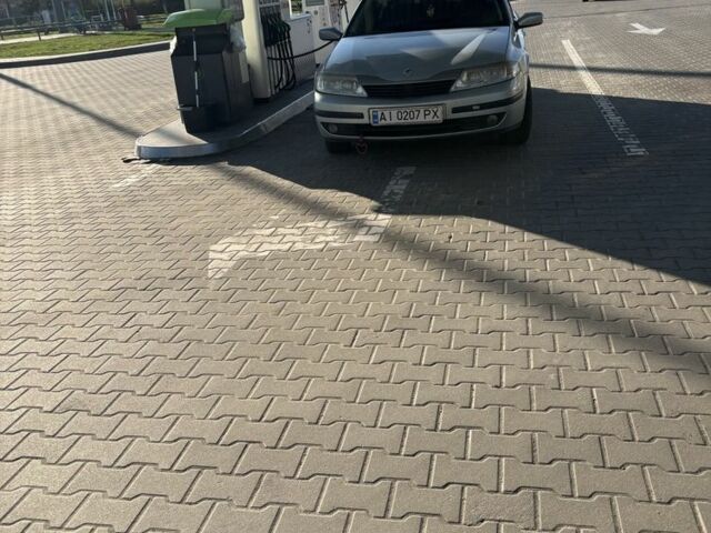 Серый Рено Лагуна, объемом двигателя 1.9 л и пробегом 338 тыс. км за 3300 $, фото 3 на Automoto.ua