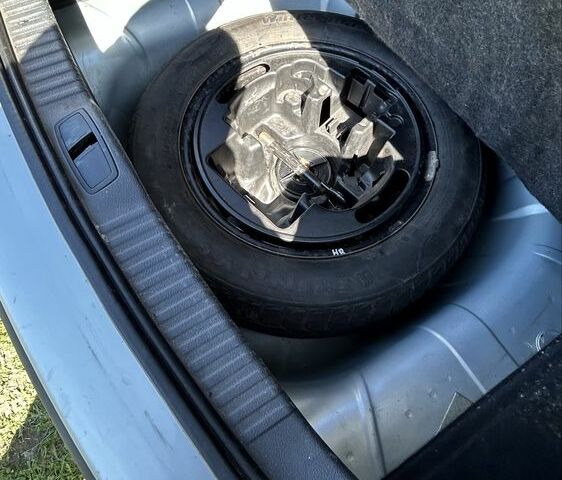 Серый Рено Лагуна, объемом двигателя 1.8 л и пробегом 185 тыс. км за 3500 $, фото 7 на Automoto.ua