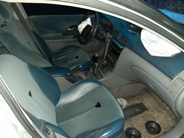 Серый Рено Лагуна, объемом двигателя 0 л и пробегом 324 тыс. км за 1200 $, фото 16 на Automoto.ua