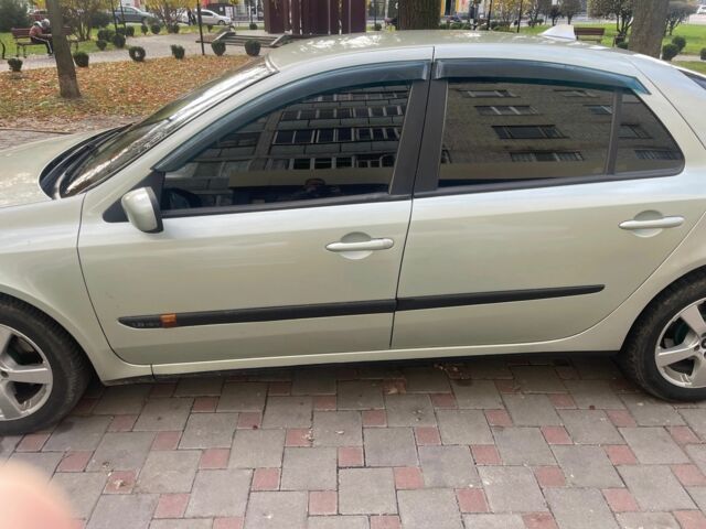 Сірий Рено Лагуна, об'ємом двигуна 1.8 л та пробігом 400 тис. км за 3466 $, фото 8 на Automoto.ua