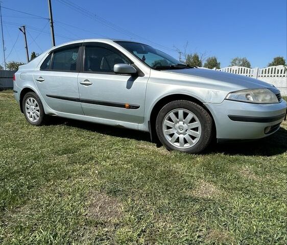 Серый Рено Лагуна, объемом двигателя 1.8 л и пробегом 185 тыс. км за 3500 $, фото 2 на Automoto.ua