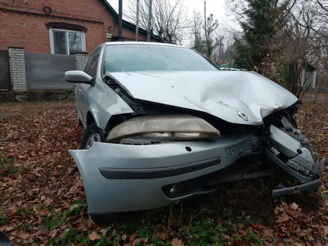 Серый Рено Лагуна, объемом двигателя 0 л и пробегом 324 тыс. км за 1200 $, фото 7 на Automoto.ua