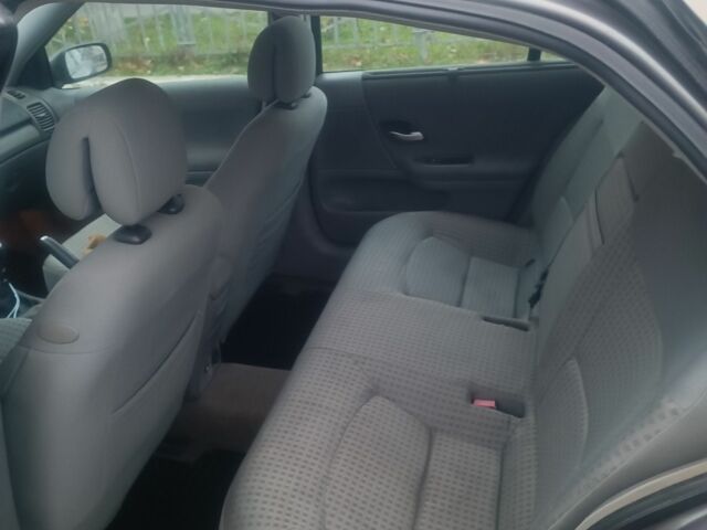 Серый Рено Лагуна, объемом двигателя 1.9 л и пробегом 357 тыс. км за 3300 $, фото 5 на Automoto.ua