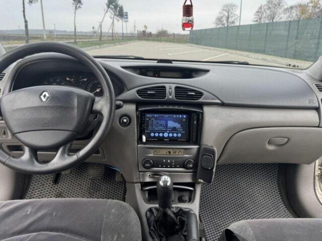 Серый Рено Лагуна, объемом двигателя 0 л и пробегом 238 тыс. км за 2999 $, фото 4 на Automoto.ua