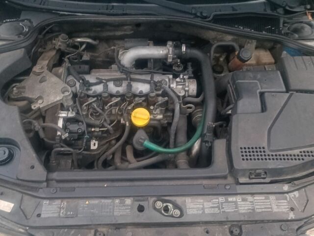 Серый Рено Лагуна, объемом двигателя 1.9 л и пробегом 357 тыс. км за 3300 $, фото 6 на Automoto.ua