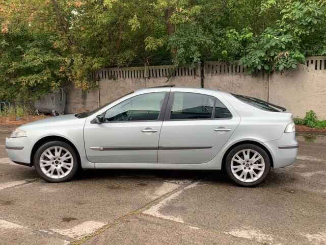 Серый Рено Лагуна, объемом двигателя 1.8 л и пробегом 0 тыс. км за 4500 $, фото 7 на Automoto.ua