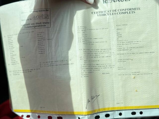 Рено Лагуна 2006 в Львове на Automoto.ua Серый Рено Лагуна, объемом двигателя 2 л и пробегом 122 тыс. км за 5254 $, фото 6 на Automoto.ua