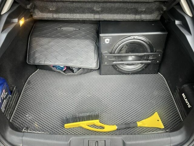 Рено Лагуна 2007 в Киеве на Automoto.ua Серый Рено Лагуна, объемом двигателя 1.5 л и пробегом 233 тыс. км за 5850 $, фото 6 на Automoto.ua