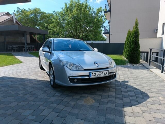 Серый Рено Лагуна, объемом двигателя 2 л и пробегом 142 тыс. км за 5999 $, фото 1 на Automoto.ua