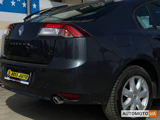 Сірий Рено Лагуна, об'ємом двигуна 2 л та пробігом 210 тис. км за 5600 $, фото 6 на Automoto.ua