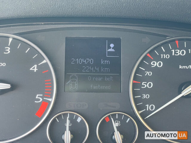Сірий Рено Лагуна, об'ємом двигуна 2 л та пробігом 210 тис. км за 5600 $, фото 18 на Automoto.ua
