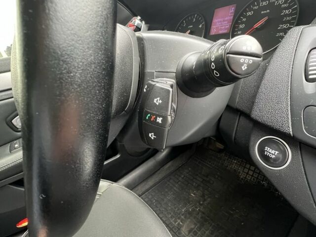 Сірий Рено Лагуна, об'ємом двигуна 1.5 л та пробігом 235 тис. км за 6999 $, фото 12 на Automoto.ua