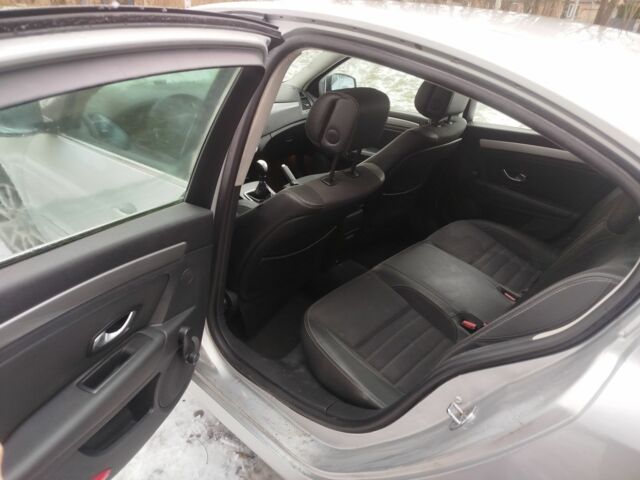 Сірий Рено Лагуна, об'ємом двигуна 1.5 л та пробігом 300 тис. км за 3999 $, фото 5 на Automoto.ua