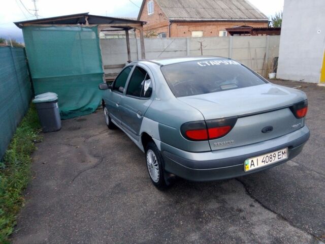 Серый Рено Лагуна, объемом двигателя 1.6 л и пробегом 333 тыс. км за 1000 $, фото 2 на Automoto.ua