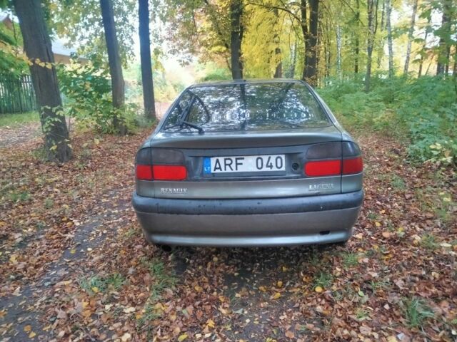 Серый Рено Лагуна, объемом двигателя 0 л и пробегом 135 тыс. км за 750 $, фото 4 на Automoto.ua