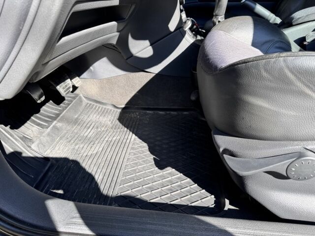 Серый Рено Лагуна, объемом двигателя 2 л и пробегом 250 тыс. км за 2300 $, фото 16 на Automoto.ua