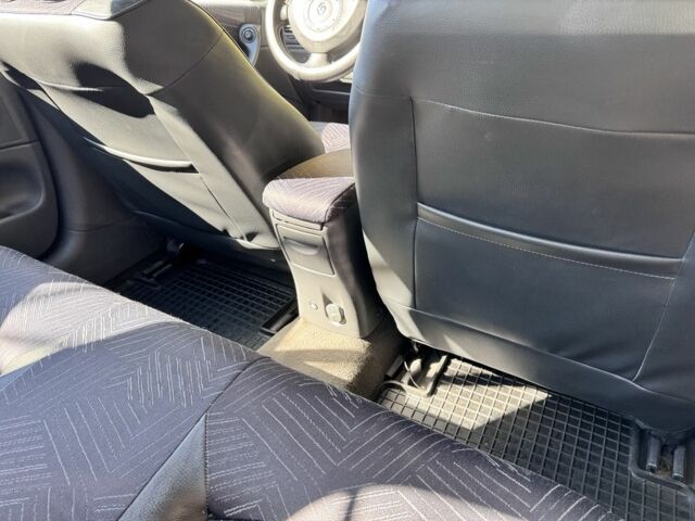 Серый Рено Лагуна, объемом двигателя 2 л и пробегом 250 тыс. км за 2300 $, фото 20 на Automoto.ua