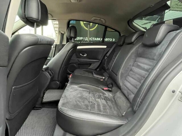 Серый Рено Лагуна, объемом двигателя 2 л и пробегом 227 тыс. км за 5550 $, фото 19 на Automoto.ua