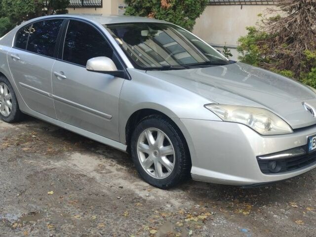 Сірий Рено Лагуна, об'ємом двигуна 1.5 л та пробігом 300 тис. км за 5400 $, фото 2 на Automoto.ua