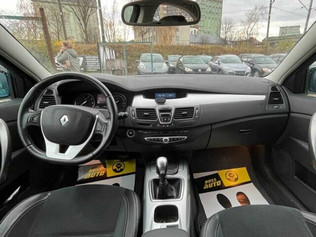 Серый Рено Лагуна, объемом двигателя 2 л и пробегом 227 тыс. км за 5550 $, фото 8 на Automoto.ua