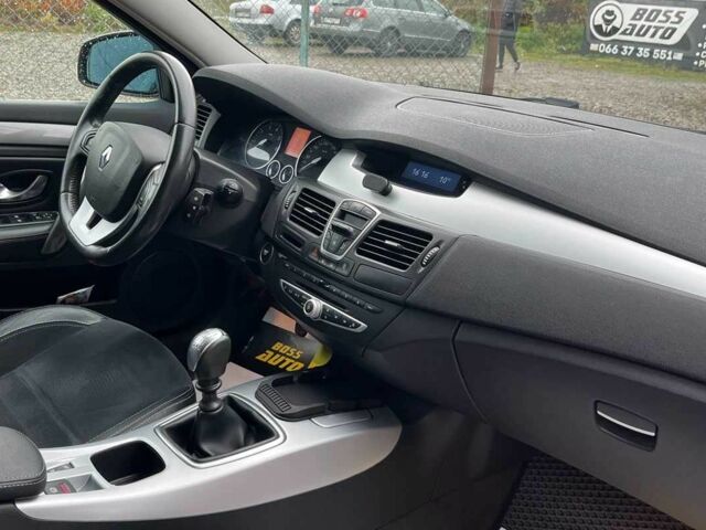 Серый Рено Лагуна, объемом двигателя 2 л и пробегом 227 тыс. км за 5550 $, фото 14 на Automoto.ua