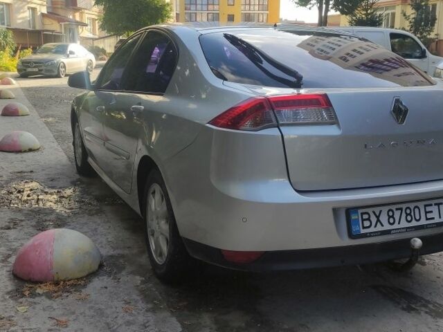 Сірий Рено Лагуна, об'ємом двигуна 1.5 л та пробігом 300 тис. км за 5400 $, фото 5 на Automoto.ua