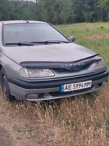 Серый Рено Лагуна, объемом двигателя 2.9 л и пробегом 450 тыс. км за 2500 $, фото 5 на Automoto.ua